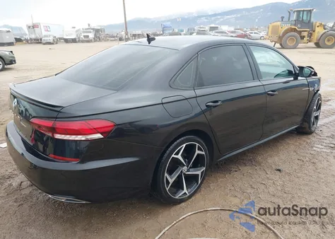 2021 Volkswagen Passat 2.0T R-Line from USA, damaged, VIN 1VWMA7A38MC004833